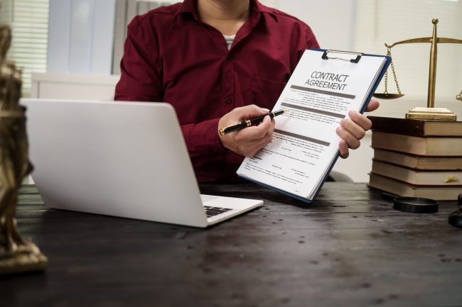 what to do when hiring an independent contractor
