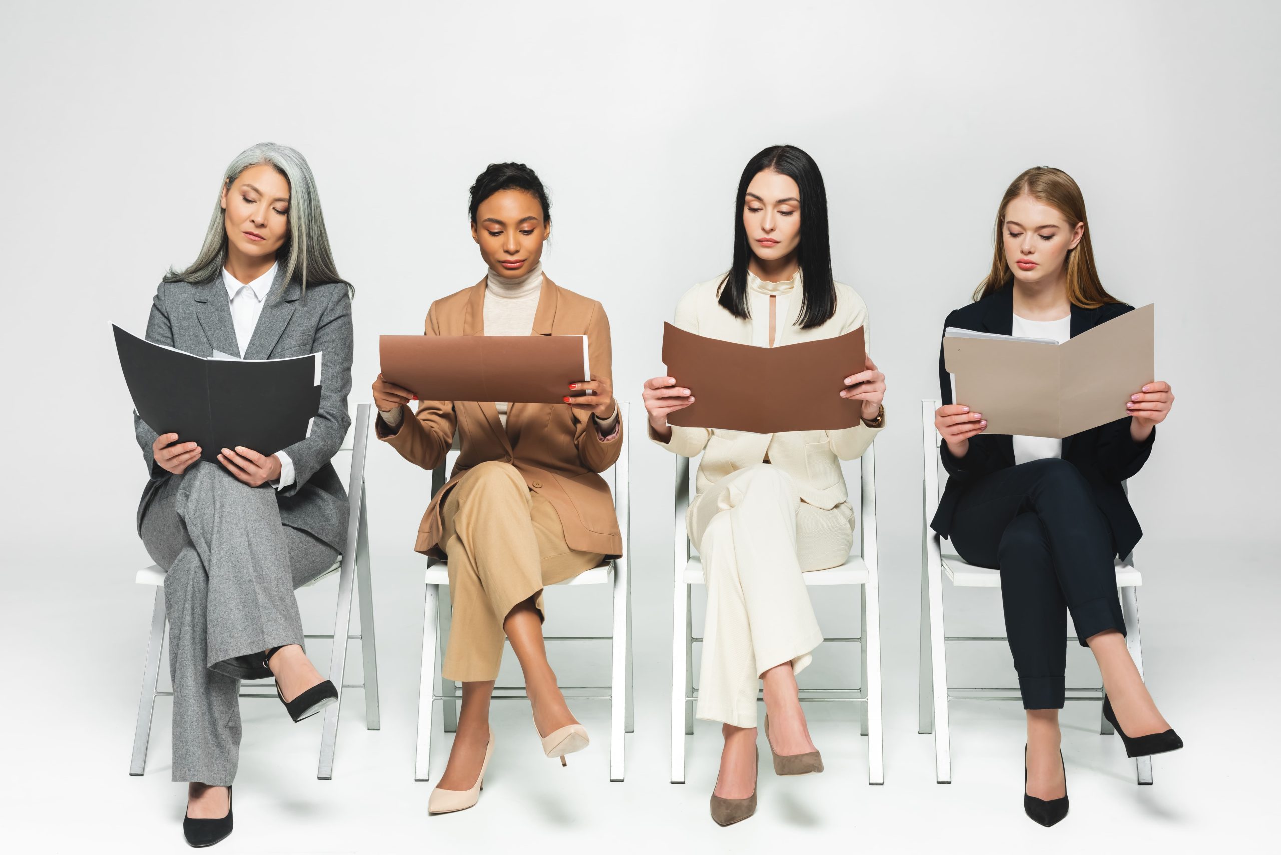Traditional recruitment disadvantages