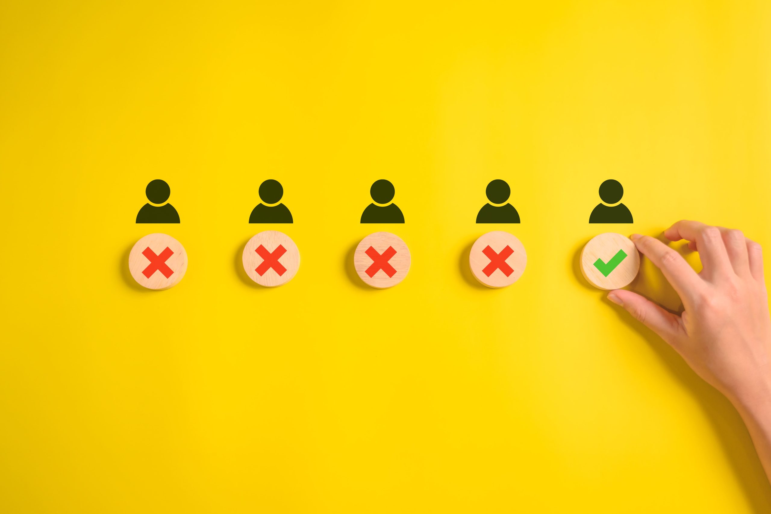 is hiring a recruiter worth it