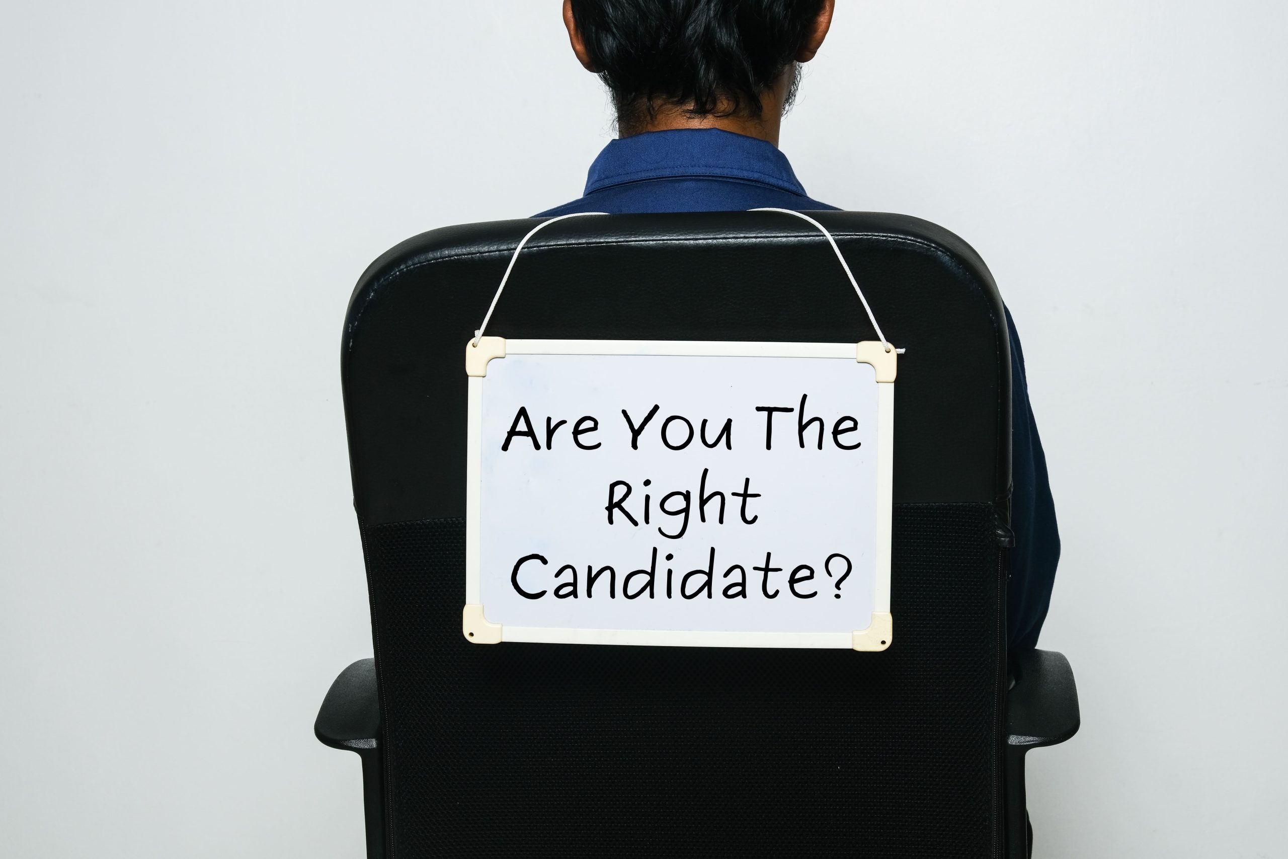 how to tell a candidate you are not hiring them