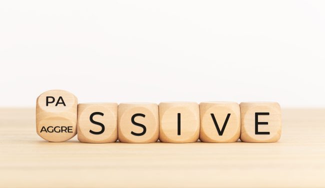 passive recruitment vs active recruitment