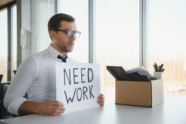 how long do hiring freezes last