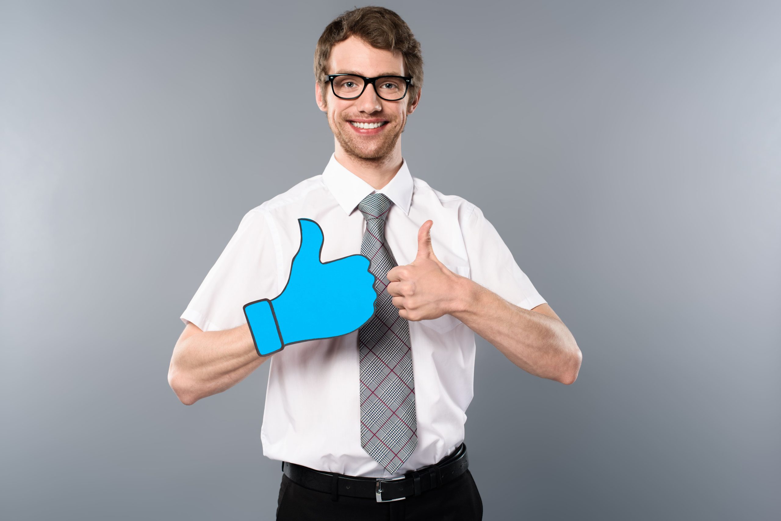 how to make a hiring post on facebook