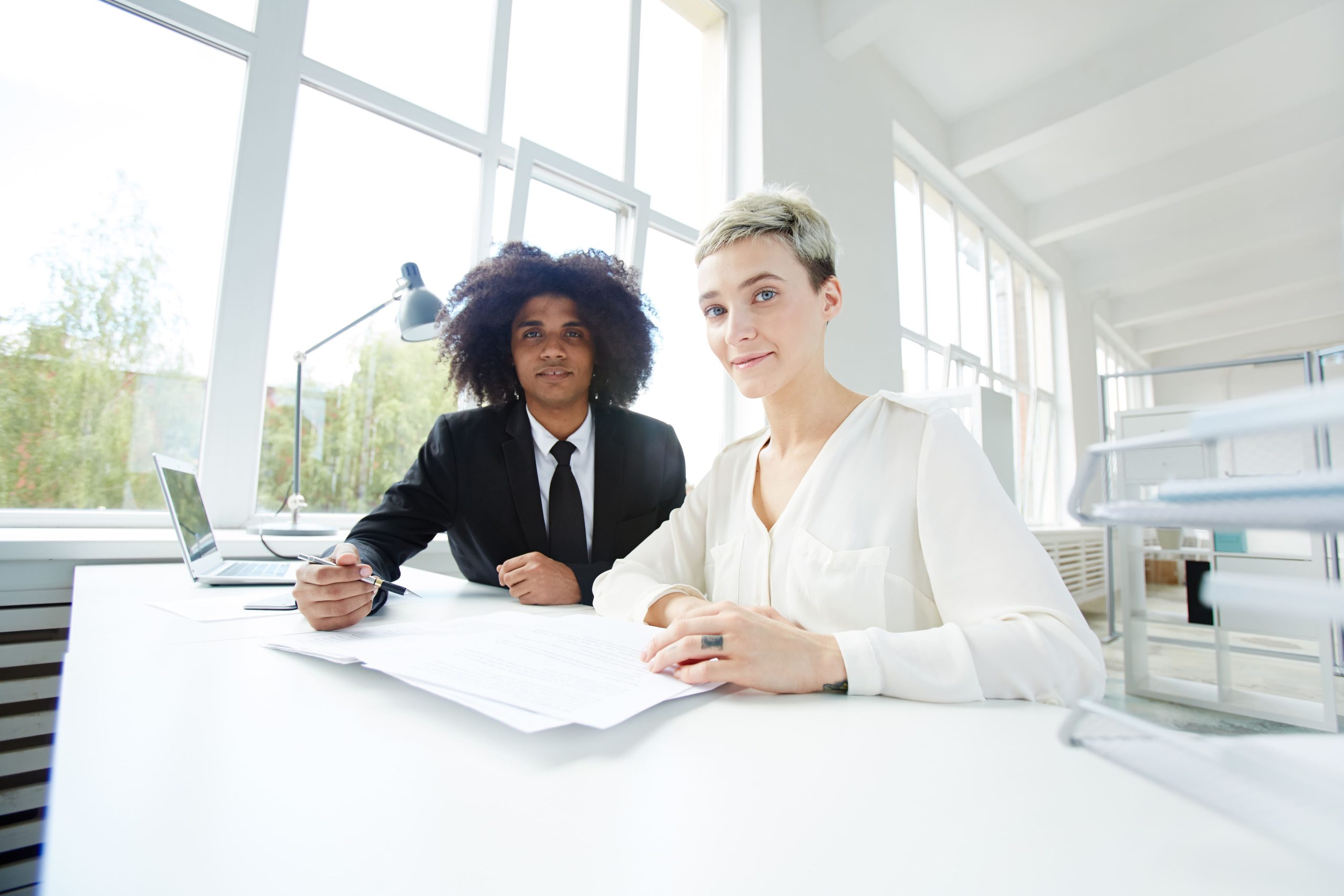 pros and cons of hiring internally