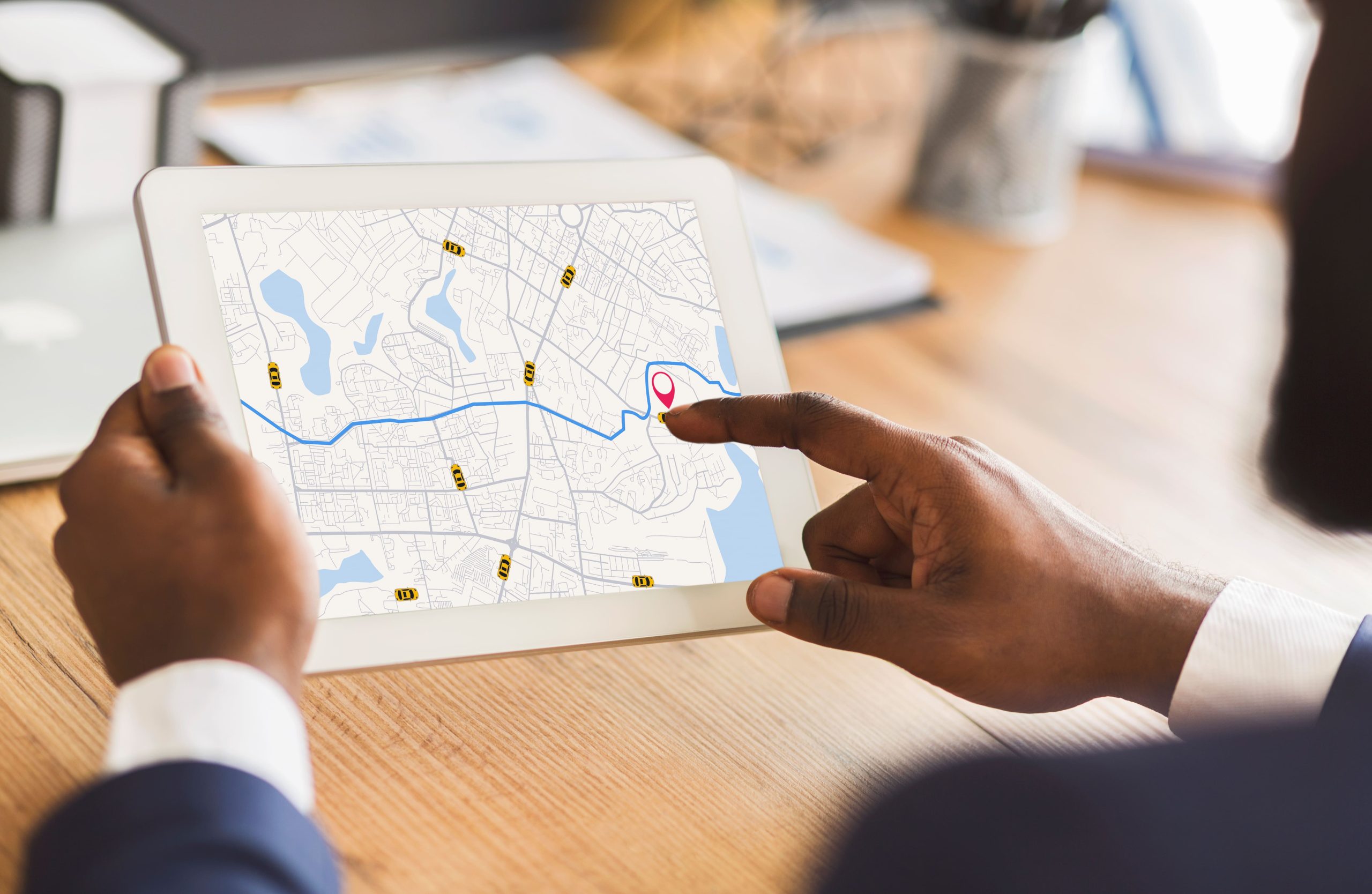 how to use sales navigator for recruiting