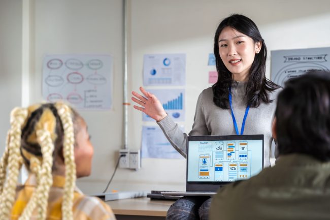 procurement analyst job description