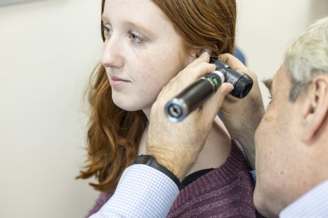 audiologist job description